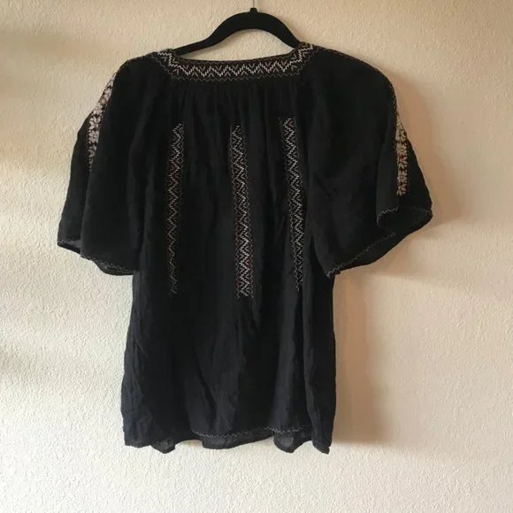 Joie Tahoma Embroidered Blouse black mexican influence worn by CECe on new girl - Picture 8 of 9